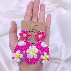 Seed Bead Earring, Flower earring, Flower seed bead,  Gift for her, Barbie,